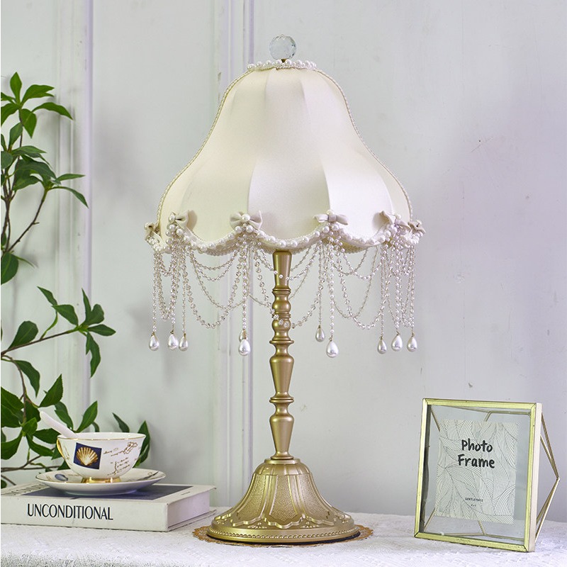 Lampada da comodino per camera - Desk Lamp recensione e prezzo