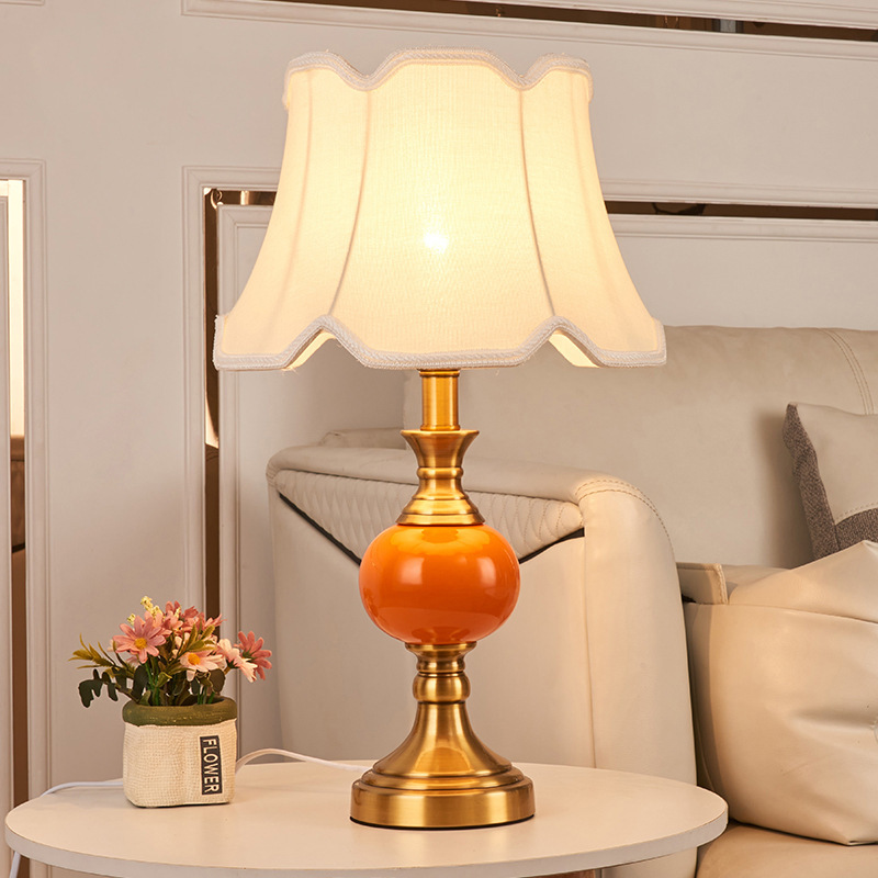 Lampada da comodino in stile r - Desk Lamp recensione e prezzo