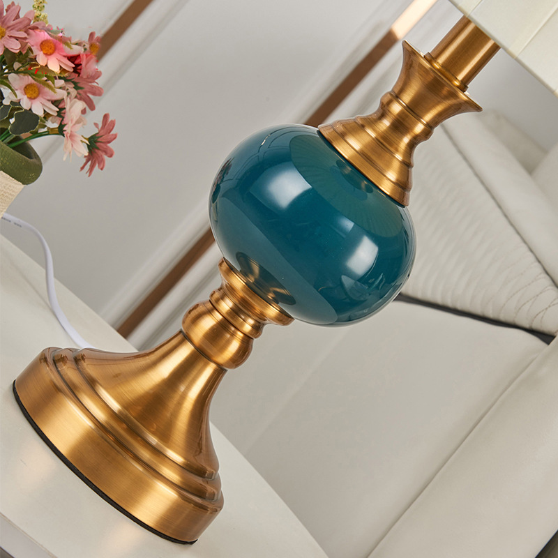 Lampada da comodino in stile r - Desk Lamp recensione e prezzo